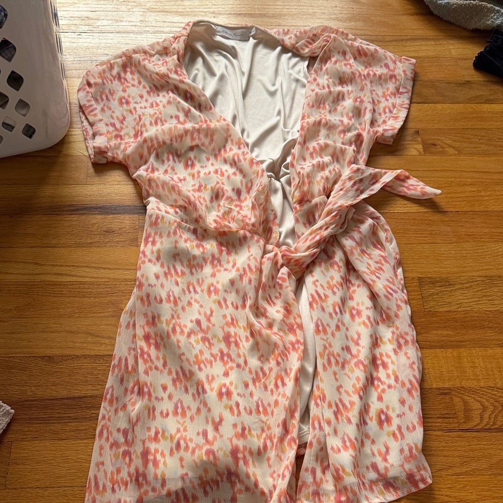 Women’s dress